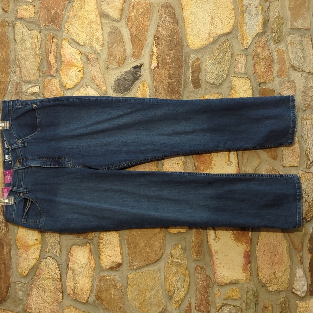 Riders by Lee Indigo womens Classic-fit Straight-leg Jean - Picture 2 of 13